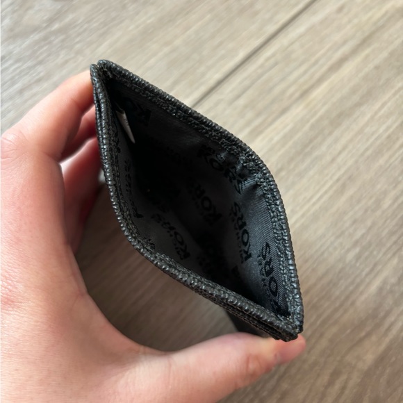 Michael Kors Card Holder - Picture 3 of 3